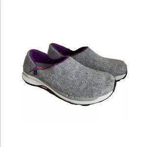 Topo Athletic Recover 2 Vibram Slip-Ons Ortholite